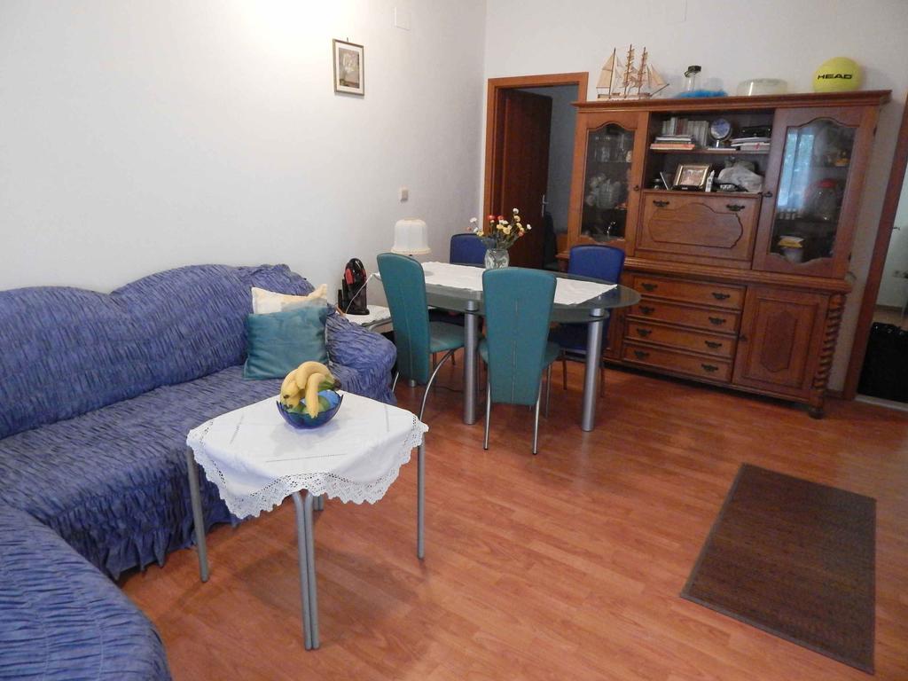 Apartment Lara Makarska Habitación foto
